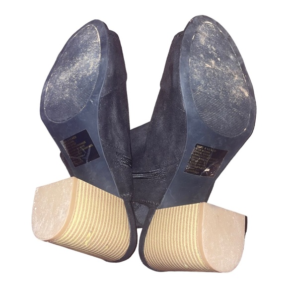 Apt. 9 women’s size 8.5 black faux suede open toe chunky heeled booties pumps - Picture 9 of 10